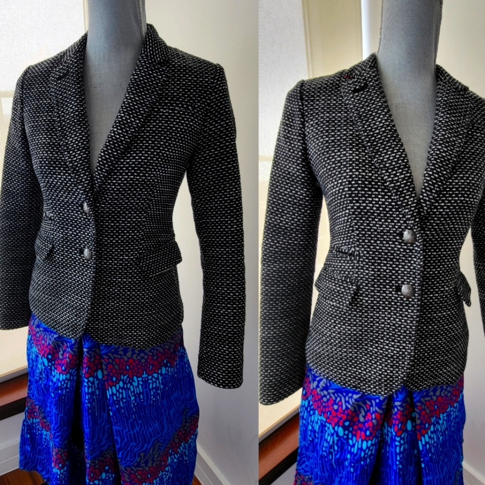 Black & White fitted blazer / suit jacket